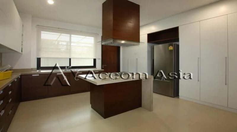 Peaceful Living, Bangkok, Khlong Tan Nua, Watthana, Bangkok, 3 Bedrooms, 330 sqm, Single Detached House For Rent, by Accom Asia, 500515457 - DDproperty.com