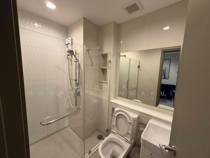 Life Asoke Hype, Bangkok, 339 Chaturathit Rd, Makkasan, Ratchathewi, Bangkok, 1 Bedroom, 32 sqm, Condo For Rent, by Kitnipat Boonyadhammakul, 500515458 - DDproperty.com