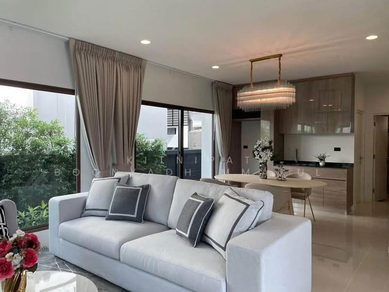 Burasiri Krungthep Kreetha, Bangkok, 95 Soi Pracha Ruam Chai, Hua Mak, Bang Kapi, Bangkok, 4 Bedrooms, 238 sqm, Single Detached House For Rent, by Kitnipat Boonyadhammakul, 500515463 - DDproperty.com