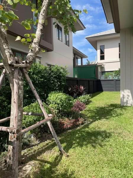 Burasiri Krungthep Kreetha, Bangkok, 95 Soi Pracha Ruam Chai, Hua Mak, Bang Kapi, Bangkok, 4 Bedrooms, 238 sqm, Single Detached House For Rent, by Kitnipat Boonyadhammakul, 500515463 - DDproperty.com