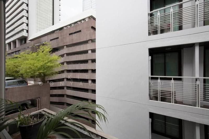 Quad Silom : ควอด สีลม, กรุงเทพ, 63 ซอยพิพัฒน์ 2 ถนนสีลม, สุริยวงศ์, บางรัก, กรุงเทพ, 54 ตร.ม., คอนโด ขาย, โดย Kitnipat Boonyadhammakul, 500515467 - DDproperty.com