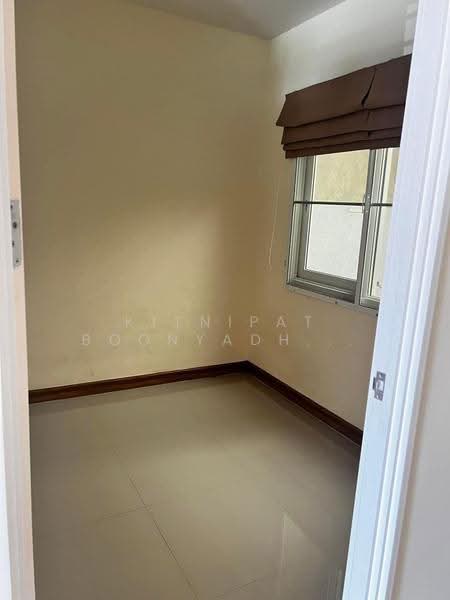 Golden Town Bangna-Kingkaew, Samut Prakan, Soi Kingkaew 31, Rachathewa, Bang Plee, Samut Prakan, 4 Bedrooms, 220 sqm, Townhouse For Sale, by Kitnipat Boonyadhammakul, 500515493 - DDproperty.com