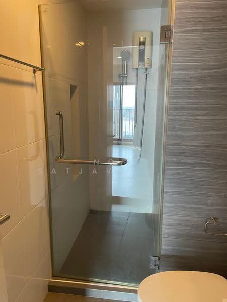 KnightsBridge Phaholyothin Interchange, Bangkok, Phahonyothin Road, Anusaowari, Bang Khen, Bangkok, 2 Bedrooms, 50 sqm, Condo For Sale, by Nop Satjavitvisarn, 500515499 - DDproperty.com