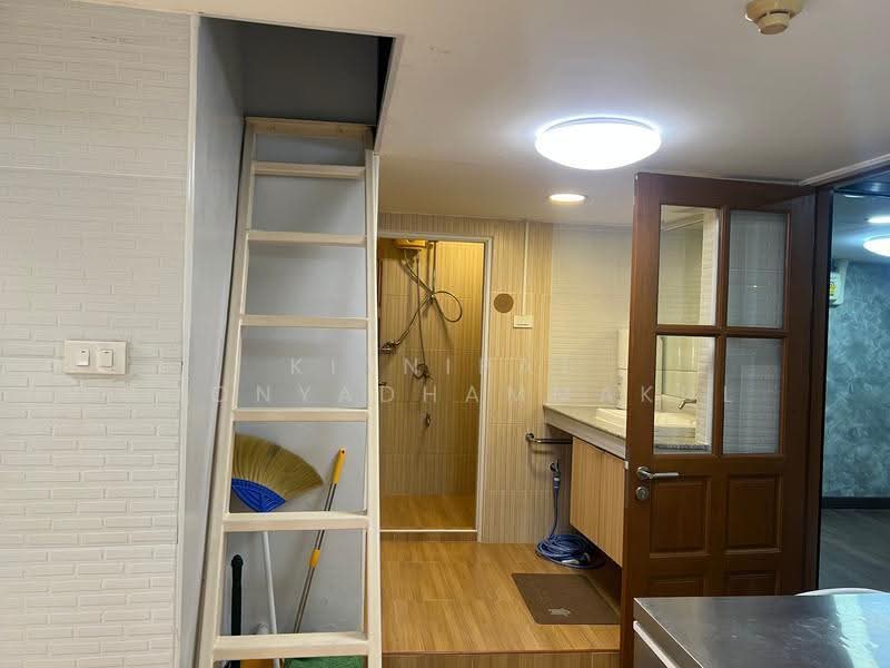 Silom Terrace Condominium, Bangkok, Silom, Bang Rak, Bangkok, 1 Bedroom, 80 sqm, Condo For Rent, by Kitnipat Boonyadhammakul, 500515501 - DDproperty.com