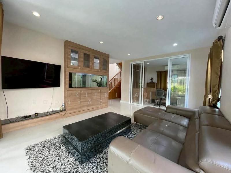 Passorn Prestige Pattanakarn 38 : ภัสสร เพรจทีส พัฒนาการ 38, กรุงเทพ, ซอยพัฒนาการ 38, สวนหลวง, กรุงเทพ, 215 ตร.ม., บ้านเดี่ยว ให้เช่า, โดย Kitnipat Boonyadhammakul, 500515504 - DDproperty.com