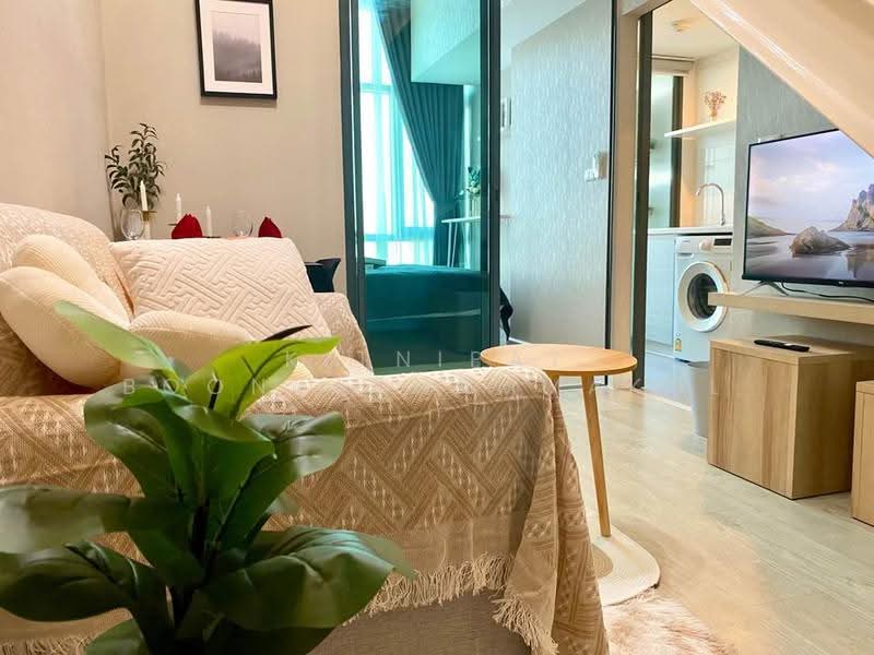 Metro Sky Bang Son Interchange (Prachachuen), Bangkok, 769 Pracha Chuen Road, Wong Sawang, Bang Sue, Bangkok, 1 Bedroom, 40 sqm, Condo For Rent, by Kitnipat Boonyadhammakul, 500515518 - DDproperty.com