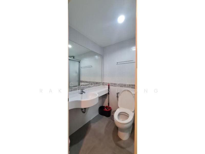 Lumpini Place Srinakarin, Bangkok, Srinakarin, Suan Luang, Bangkok, 1 Bedroom, 32 sqm, Condo For Sale, by Chotika   Rakrungrueang, 500515520 - DDproperty.com