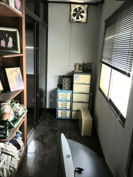 ทาวน์เฮ้าส์ 4-ห้องนอน, กรุงเทพ, บางซื่อ, กรุงเทพ, 220 ตร.ม., ทาวน์เฮ้าส์ ขาย, โดย Kitnipat Boonyadhammakul, 500515521 - DDproperty.com