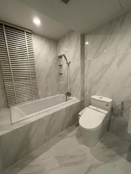 IDEO Mobi Sukhumvit 40, Bangkok, Soi Sukhumvit 40, Phra Kanong, Khlong Toei, Bangkok, 2 Bedrooms, 81 sqm, Condo For Rent, by Chotika Rakrungrueang, 500515533 - DDproperty.com