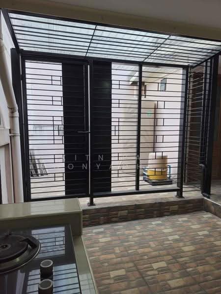 4-BR Townhouse, Bangkok, Lat Phrao, Bangkok, 4 Bedrooms, 325 sqm, Townhouse For Sale, by Kitnipat Boonyadhammakul, 500515538 - DDproperty.com