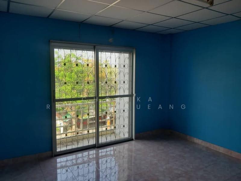 Poonsinh Thani 3, Bangkok, Rat Phatthana Road, Khlong Song Ton Nun, Lat Krabang, Bangkok, 4 Bedrooms, 324 sqm, Townhouse For Sale, by Chotika   Rakrungrueang, 500515539 - DDproperty.com