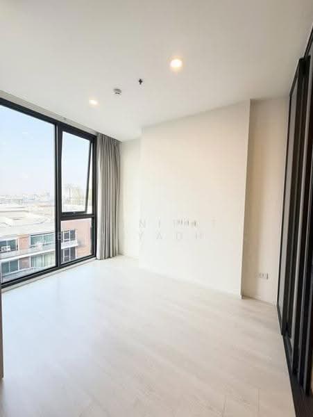 Mazarine Ratchayothin, Bangkok, Soi Phahonyothin 30, Phahonyothin Road, Chan Kasem, Chatuchak, Bangkok, 1 Bedroom, 42 sqm, Condo For Rent, by Kitnipat Boonyadhammakul, 500515571 - DDproperty.com