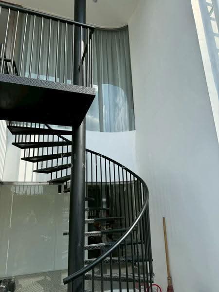 LUXE 35 Ratchada-Ladprao, Bangkok, Soi Lat Phrao 35, Lat Phrao Road, Chan Kasem, Chatuchak, Bangkok, 3 Bedrooms, 400 sqm, Townhouse For Rent, by Kitnipat Boonyadhammakul, 500515583 - DDproperty.com