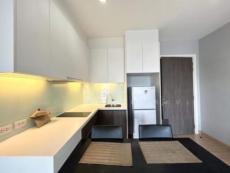 Urbano Absolute Sathon-Taksin, Bangkok, 345 Charoen Nakhon 14/2 Alley, Khlong Ton Sai, Khlong San, Bangkok, 1 Bedroom, 38 sqm, Condo For Rent, by Kitnipat Boonyadhammakul, 500515591 - DDproperty.com