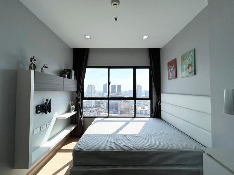Urbano Absolute Sathon-Taksin, Bangkok, 345 Charoen Nakhon 14/2 Alley, Khlong Ton Sai, Khlong San, Bangkok, 1 Bedroom, 38 sqm, Condo For Rent, by Kitnipat Boonyadhammakul, 500515591 - DDproperty.com