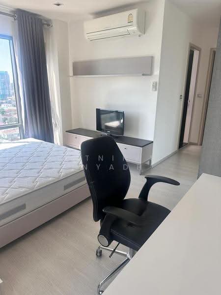 Rhythm Sukhumvit 36-38, Bangkok, 55 Soi Sukhumvit 36, Sukhumvit Road, Phra Kanong, Khlong Toei, Bangkok, 2 Bedrooms, 79 sqm, Condo For Rent, by Kitnipat Boonyadhammakul, 500515598 - DDproperty.com