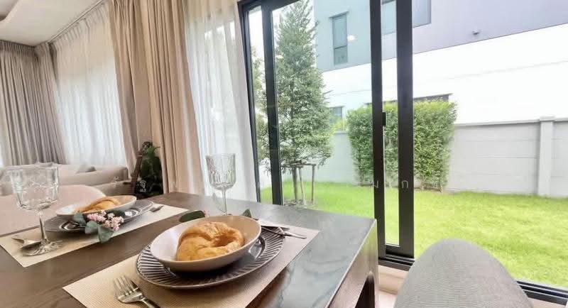 Centro Bangna, Samut Prakan, 111 Soi 3, Bang Kaeo, Bang Plee, Samut Prakan, 4 Bedrooms, 280 sqm, Single Detached House For Rent, by Rattapon Sivamok, 500515603 - DDproperty.com