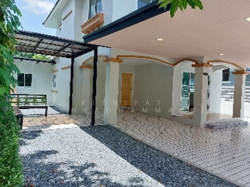 4-BR House, Bangkok, Sam Wa Tawan Ok, Khlong Sam Wa, Bangkok, 4 Bedrooms, 220 sqm, Single Detached House For Sale, by Kitnipat Boonyadhammakul, 500515611 - DDproperty.com