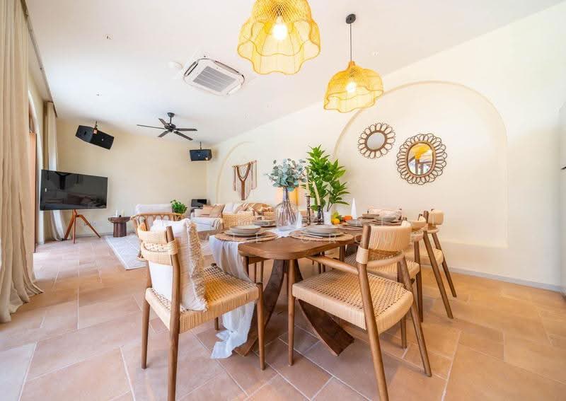 ขาย Sunshine House Pattaya | พูลวิลล่าเมดิเตอร์เรเนียนเพียง 9 หลัง, Chon Buri (Pattaya), Nong Pru, Bang Lamung (Pattaya), Chon Buri (Pattaya), 4 Bedrooms, 307 sqm, Villa For Sale, by Forty-Six Real Estate Group, 500515664 - DDproperty.com