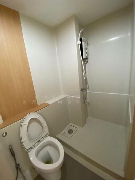 Aspire Sathorn-Thapra, Bangkok, 359 Ratchaphruek Road, Bukkalo, Thon Buri, Bangkok, 1 Bedroom, 31 sqm, Condo For Rent, by Waiyawut Kwanmongkhol, 500515672 - DDproperty.com
