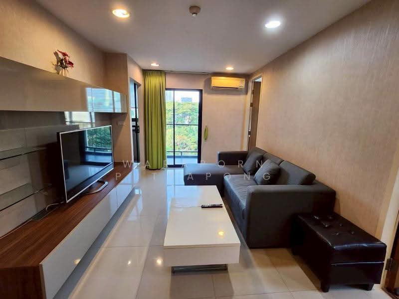 Zenith Place Sukhumvit 42, Bangkok, Sukhumvit Road, Phra Kanong, Khlong Toei, Bangkok, 2 Bedrooms, 50 sqm, Condo For Rent, by Waraporn Puttapong, 500515699 - DDproperty.com