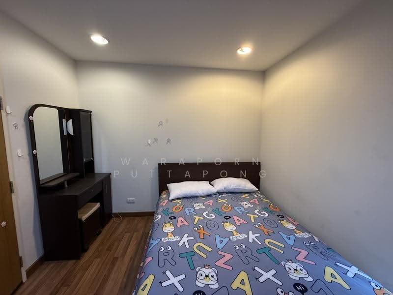 Zenith Place Sukhumvit 42, Bangkok, Sukhumvit Road, Phra Kanong, Khlong Toei, Bangkok, 2 Bedrooms, 50 sqm, Condo For Rent, by Waraporn Puttapong, 500515699 - DDproperty.com