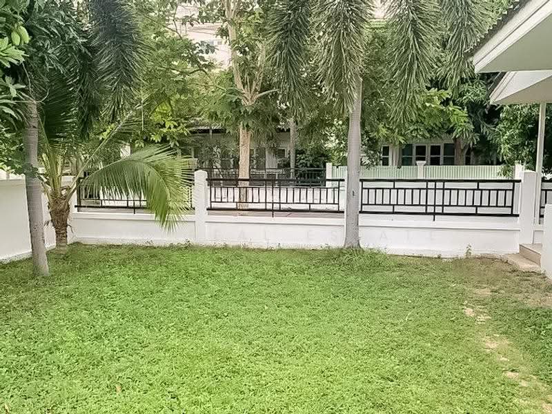 Stylish House for Sale East Pattaya 3 Bedrooms Fully Furnished, Chon Buri (Pattaya), Nong Pru, Bang Lamung (Pattaya), Chon Buri (Pattaya), 3 Bedrooms, 150 sqm, Single Detached House For Sale, by PLC real estate, 500515718 - DDproperty.com
