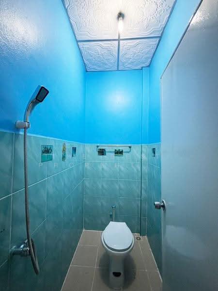 โกลด์แลนด์ ประชาอุทิศ-คู่สร้าง, Samut Prakan, Nai Khlong Bang Pla Kot, Phra Samut Jadee, Samut Prakan, 2 Bedrooms, 100 sqm, Townhouse For Sale, by The Best Property ตั้ม, 500515721 - DDproperty.com