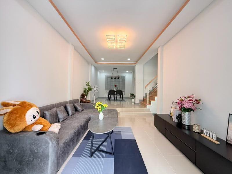 หมู่บ้านรื่นฤดี5 ถนนหทัยราษฎร์ คลองสามวา, Bangkok, หทัยราษฎร์, Bang Chun, Khlong Sam Wa, Bangkok, 4 Bedrooms, 88 sqm, Townhouse For Sale, by นภัสศรณ์ วงศ์สินไทยกร (นันท์), 500515740 - DDproperty.com