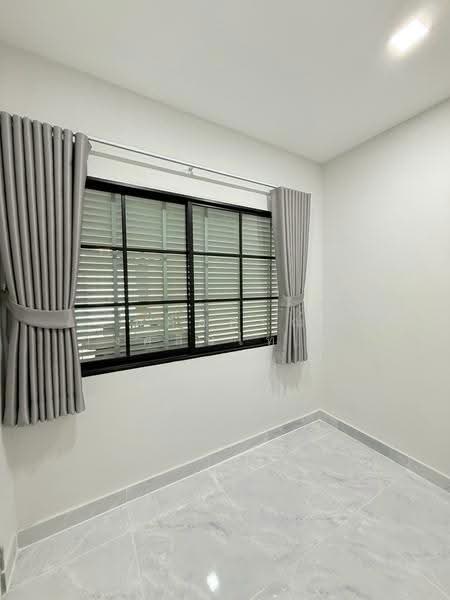 หมู่บ้านรื่นฤดี5 ถนนหทัยราษฎร์ คลองสามวา, Bangkok, หทัยราษฎร์, Bang Chun, Khlong Sam Wa, Bangkok, 4 Bedrooms, 88 sqm, Townhouse For Sale, by นภัสศรณ์ วงศ์สินไทยกร (นันท์), 500515740 - DDproperty.com