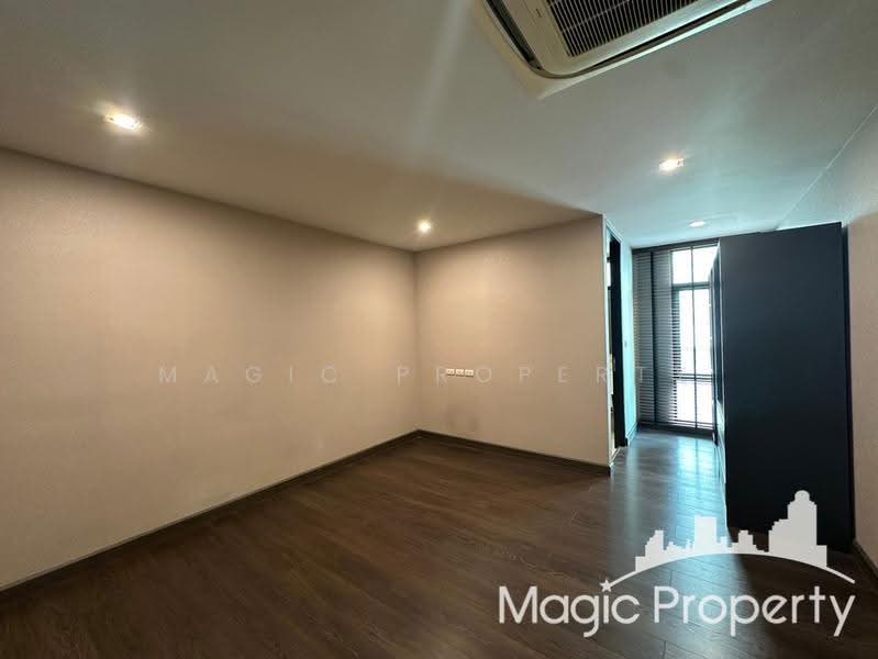 The Park Lane 22, Bangkok, 42 Soi Pridi Banomyong 45, Khlong Tan Nua, Watthana, Bangkok, 3 Bedrooms, 300 sqm, Townhouse For Rent, by Magic Property, 500515779 - DDproperty.com