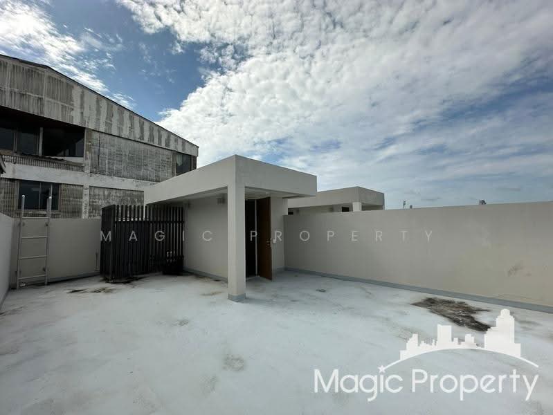 The Park Lane 22, Bangkok, 42 Soi Pridi Banomyong 45, Khlong Tan Nua, Watthana, Bangkok, 3 Bedrooms, 300 sqm, Townhouse For Rent, by Magic Property, 500515779 - DDproperty.com