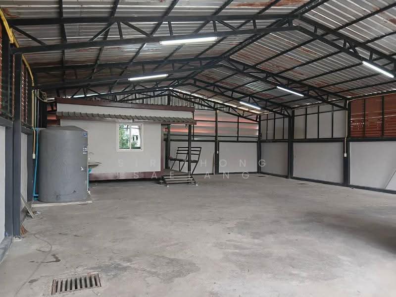 Warehouse with office 60 sq.wa, Soi Kosum Ruamjai 25, Don Mueang, near Don Mueang Airport, Bangkok, โกสุมรวมใจ 25, Don Mueang, Don Mueang, Bangkok, , 240 sqm, Warehouse/Factory For Rent, by Sirithong Saetang, 500515781 - DDproperty.com