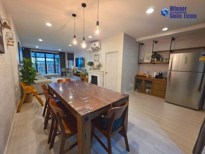 ทาวน์โฮม 3 ชั้น ซ. ปุณณวิถี 29, Bangkok, Bang Chak, Phra Khanong, Bangkok, 4 Bedrooms, 200 sqm, Townhouse For Rent, by ภัทรพรรณ บุหงาเกษมสุข, 500515828 - DDproperty.com