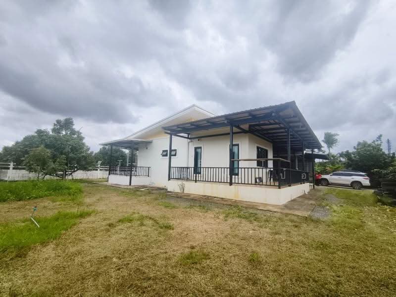 บ้านเดี่ยวพร้อมที่ดินมะขาม จันทบุรี, Chanthaburi, Patthawi, Makham, Chanthaburi, 2 Bedrooms, 722 sqm, Single Detached House For Sale, by The Best Property ป้อ, 500515838 - DDproperty.com