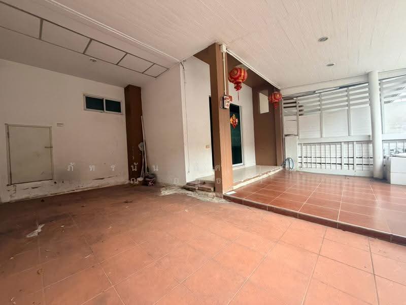 I Leaf Town Lumlukka Klong 3, Pathum Thani, Lam Luk Ka, Pathum Thani, 4 Bedrooms, 88 sqm, Townhouse For Sale, by ภัทรนัน อิศรางกูร ณ อยุธยา, 500515857 - DDproperty.com