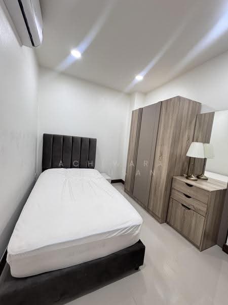 บ้านเช่าห้วยขวาง, Bangkok, ประชาอุทิศ, Huai Khwang, Bangkok, 5 Bedrooms, 300 sqm, Townhouse For Rent, by Achiwara Panusan, 500515880 - DDproperty.com
