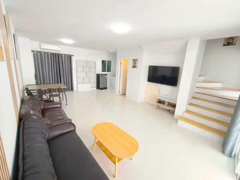 ให้เช่าทาวน์โฮม 3 ชั้น ม.วิลล่า มาร็อค บางแสน ชลบุรี, Chon Buri (Pattaya), Ban Pik, Muang Chon Buri, Chon Buri (Pattaya), 3 Bedrooms, 200 sqm, Townhouse For Rent, by Dusit Saengfa, 500515883 - DDproperty.com