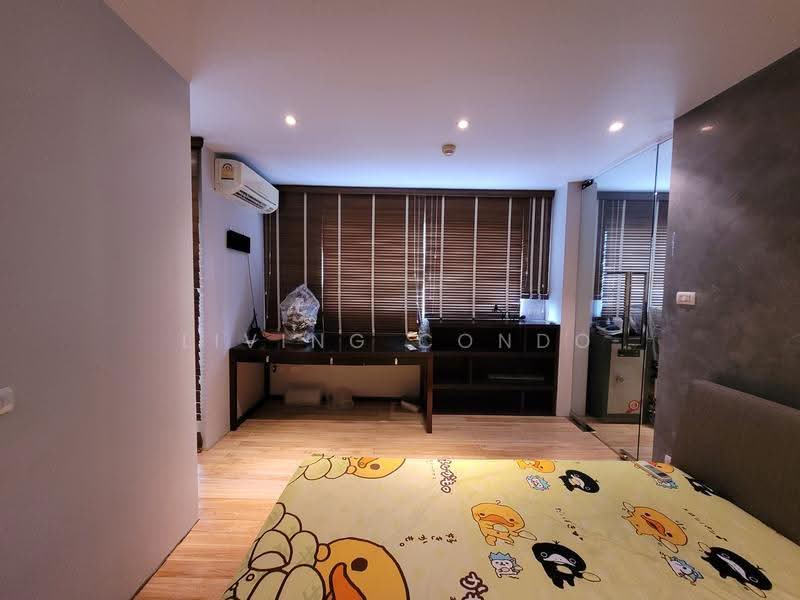 Lumpini Condo Town Nida-Sereethai 2, Bangkok, Seri Thai Road, Khlong Kum, Bueng Kum, Bangkok, 2 Bedrooms, 45 sqm, Condo For Rent, by Living Condo, 500515884 - DDproperty.com