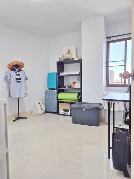 The Living Tower, Bangkok, Bang Chak, Phra Khanong, Bangkok, 2 Bedrooms, 62 sqm, Condo For Rent, by Napassorn Chankamnoed, 500515885 - DDproperty.com