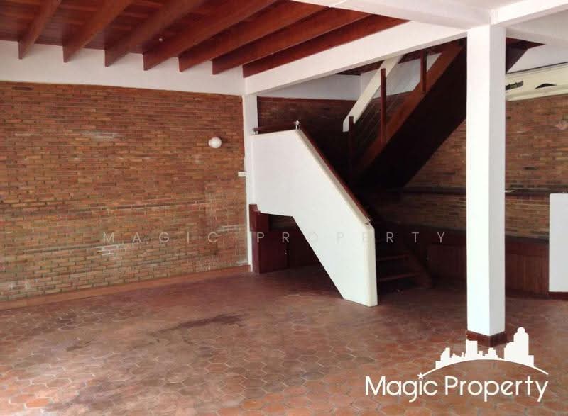 Townhouse For Sale in Soi Pridi Banomyong 41, Bangkok, Khlong Tan Nua, Watthana, Bangkok, 3 Bedrooms, 240 sqm, Townhouse For Sale, by Magic Property, 500515894 - DDproperty.com