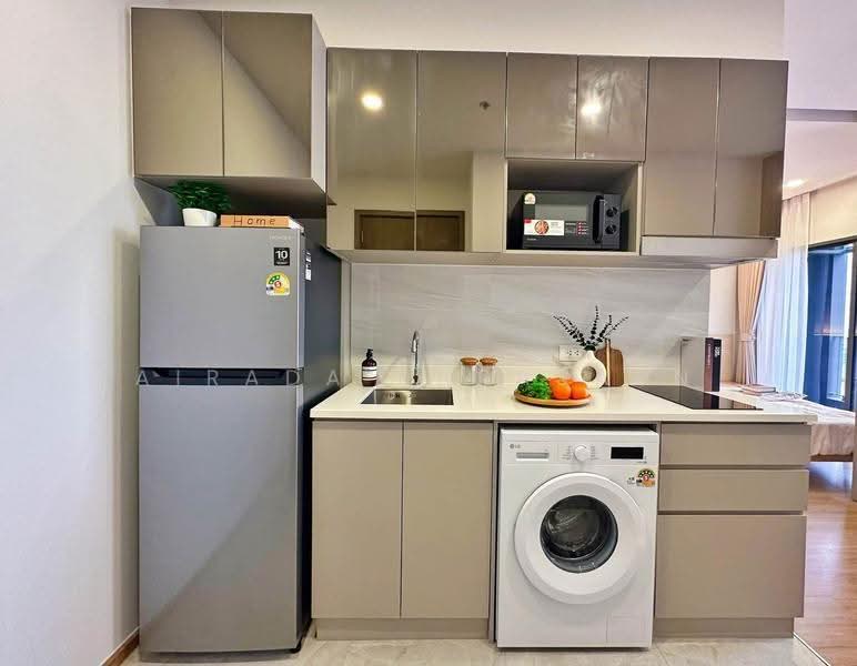 Cloud Thonglor-Phetchaburi, Bangkok, 1986 New Petchaburi Road, Bang Kapi, Huai Khwang, Bangkok, 1 Bedroom, 32 sqm, Condo For Rent, by Airada Parasarn, 500515895 - DDproperty.com