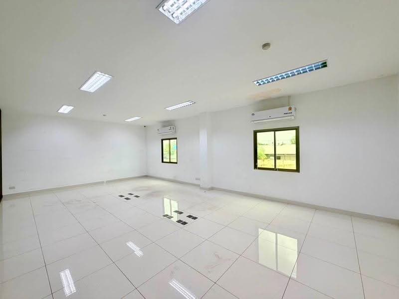 ขายโรงงานพร้อมที่ดิน ผังม่วง หนองขาม ศรีราชา, Chon Buri (Pattaya), Surasak, Si Racha, Chon Buri (Pattaya), , 4,000 sqm, Warehouse/Factory For Sale, by Dusit Saengfa, 500515908 - DDproperty.com