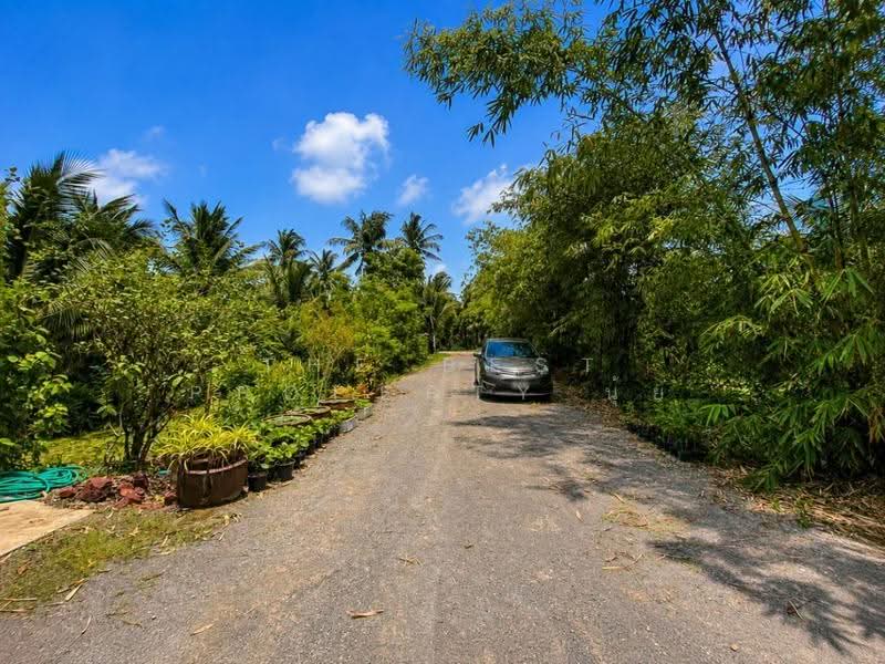 บ้านเดี่ยวพร้อมที่ดินนางตะเคียน สมุทรสงคราม, Samut Songkhram, Nang Ta Khian, Muang Samut Songkhram, Samut Songkhram, 4 Bedrooms, 150 sqm, Single Detached House For Sale, by The Best Property นุ้ย, 500515925 - DDproperty.com