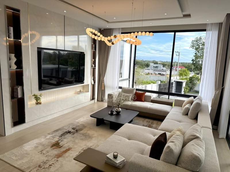 Ultra luxury house in Mabprachan lake, Chon Buri (Pattaya), ซอยมาบประชันล่าง3, Poong, Bang Lamung (Pattaya), Chon Buri (Pattaya), 5 Bedrooms, 1,200 sqm, Single Detached House For Sale, by THE LIVING HUB, 500515926 - DDproperty.com