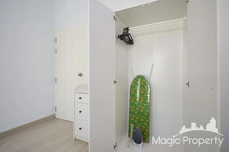 Townhouse in Pracharat Bamphen 17 for Sale, Bangkok, Samsen Nok, Huai Khwang, Bangkok, 4 Bedrooms, 270 sqm, Townhouse For Sale, by Magic Property, 500515931 - DDproperty.com