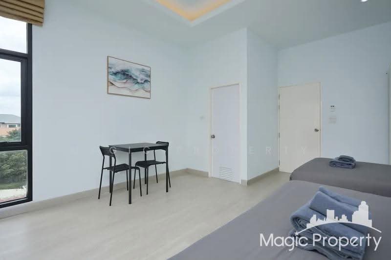 Townhouse in Pracharat Bamphen 17 for Sale, Bangkok, Samsen Nok, Huai Khwang, Bangkok, 4 Bedrooms, 270 sqm, Townhouse For Sale, by Magic Property, 500515931 - DDproperty.com