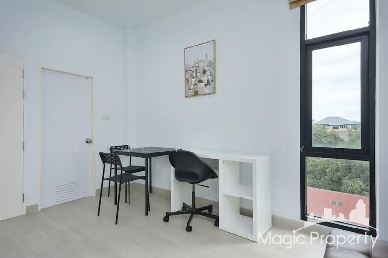 Townhouse in Pracharat Bamphen 17 for Sale, Bangkok, Samsen Nok, Huai Khwang, Bangkok, 4 Bedrooms, 270 sqm, Townhouse For Sale, by Magic Property, 500515931 - DDproperty.com