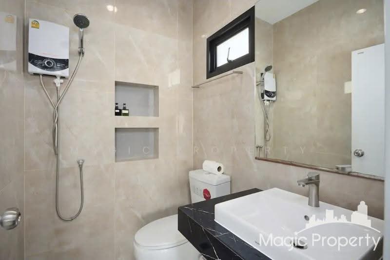 Townhouse in Pracharat Bamphen 17 for Sale, Bangkok, Samsen Nok, Huai Khwang, Bangkok, 4 Bedrooms, 270 sqm, Townhouse For Sale, by Magic Property, 500515931 - DDproperty.com