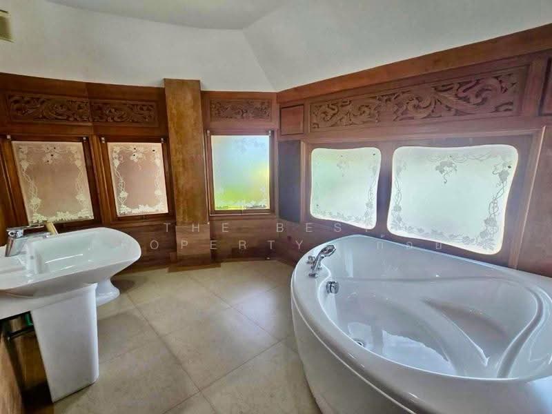 บ้านเดี่ยวบางละมุง ชลบุรี, Chon Buri (Pattaya), Nong Pla Lai, Bang Lamung (Pattaya), Chon Buri (Pattaya), 4 Bedrooms, 284 sqm, Single Detached House For Sale, by The Best Property ก้อย, 500515935 - DDproperty.com